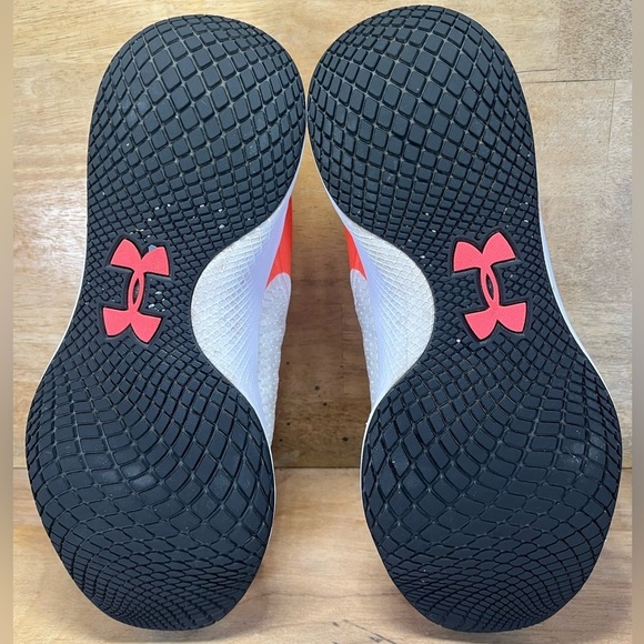 Under Armour Charged Breathe TR3 Womens Size 9.5 Training Shoes Sneakers White - Picture 8 of 10